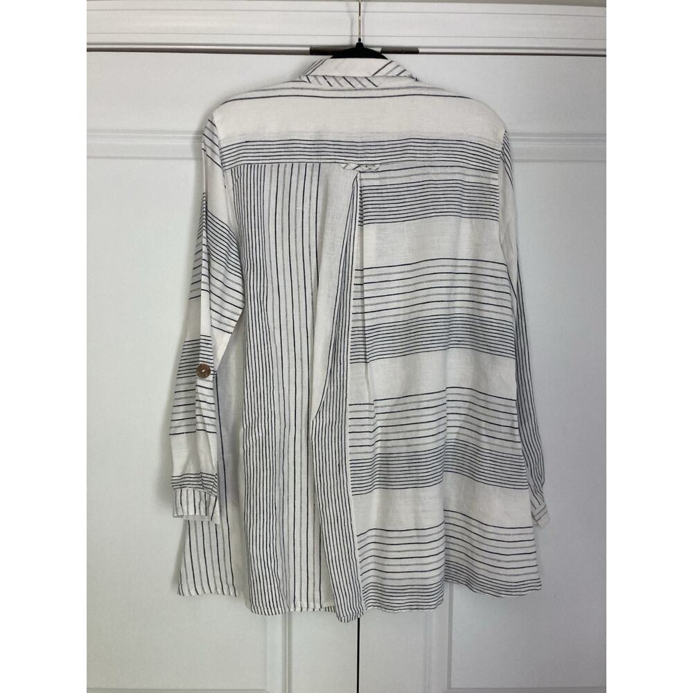 John Mark Stripe Linen Roll Tab Collared Button D… - image 8